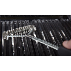 Extra wide grill brush (65641)- Broil King
